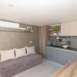 2 Bedroom Gorgeous In بيت للعطل